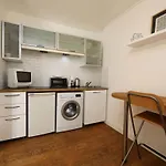 Appartement Avec Bureau Proche Montmartre - P2 - Flat-Guest
