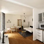 Appartement Avec Bureau Proche Montmartre - P2 - Flat-Guest